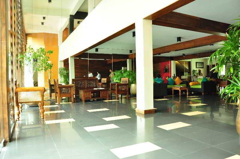 The Sovereign Hotel Kolombo Bagian luar foto